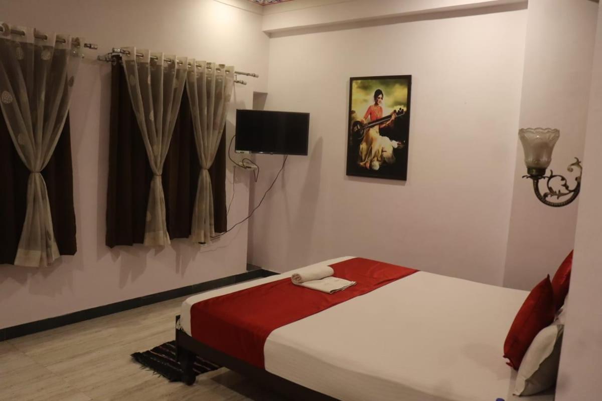 Hotel Shiv Palace أُودايبور المظهر الخارجي الصورة