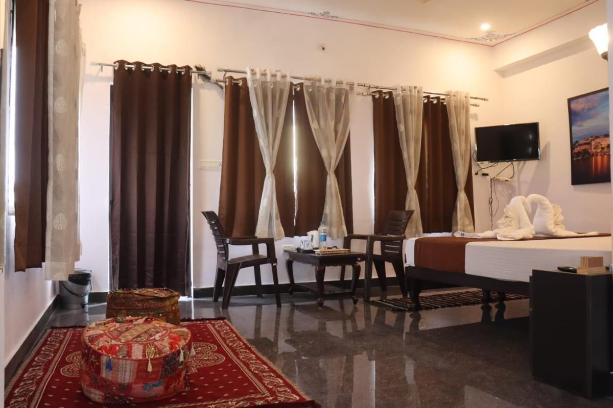 Hotel Shiv Palace أُودايبور المظهر الخارجي الصورة