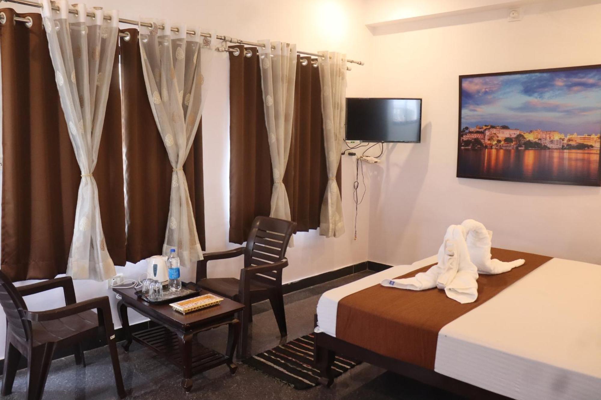 Hotel Shiv Palace أُودايبور المظهر الخارجي الصورة