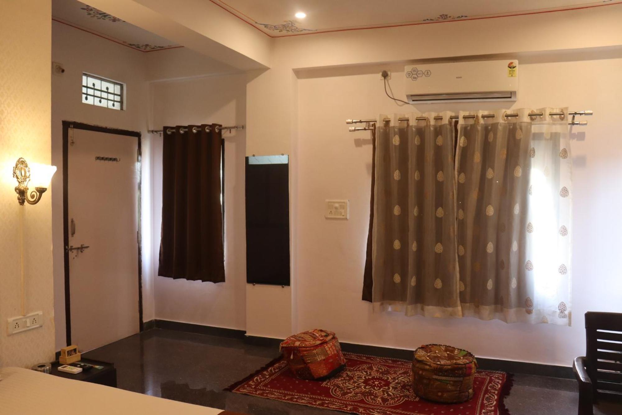 Hotel Shiv Palace أُودايبور الغرفة الصورة
